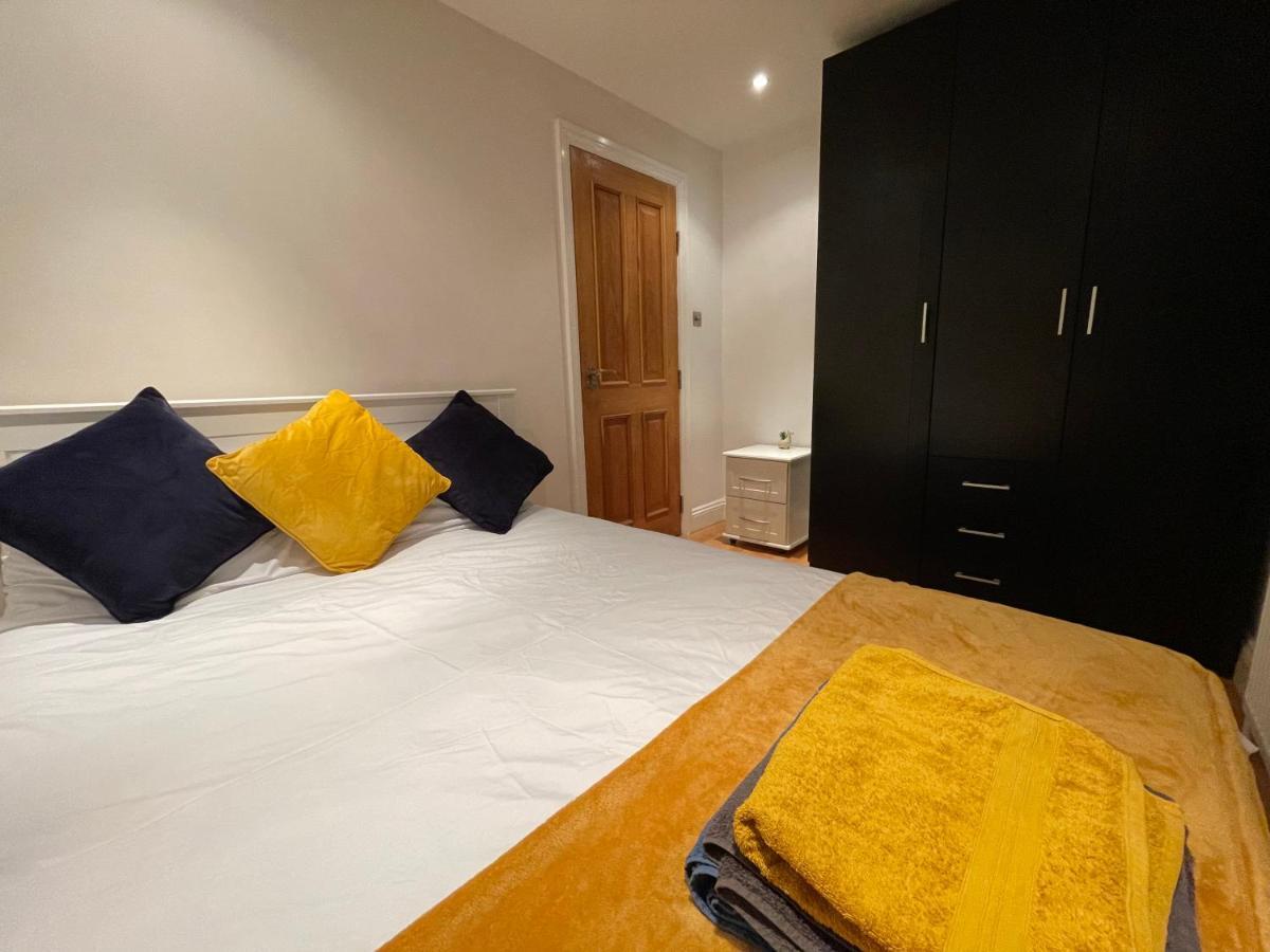 Beautiful & Luxurious Apartment In Richmond Richmond  Dış mekan fotoğraf